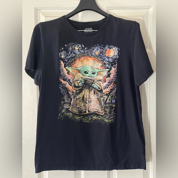 STARWARS THE MANDALORAIN THE CHILD BABY YODA CREW NECK TSHIRT SIZE L - Picture 1 of 2